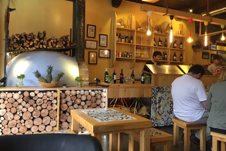 Pineapple Restaurant - Hội An